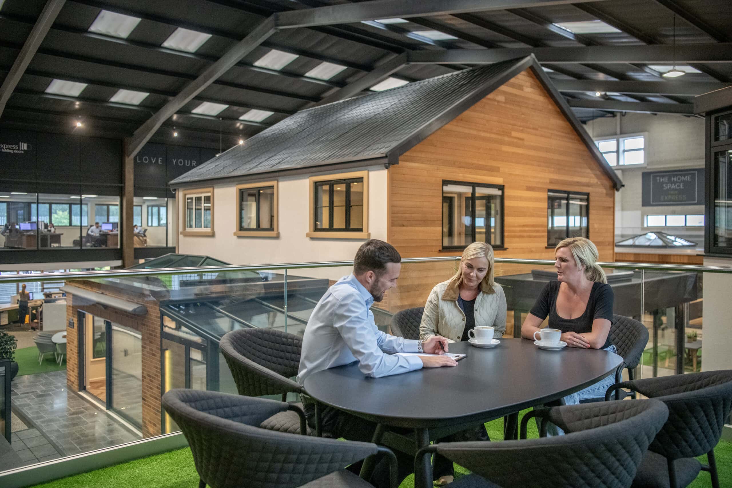 express bifolds showroom